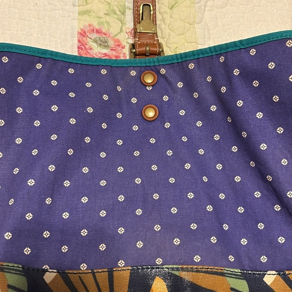 Fossil Brown Leather Crossbody Bag - Picture 3 of 8